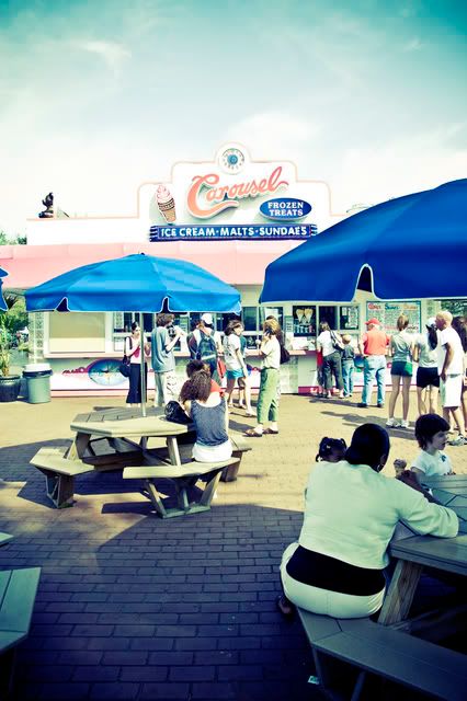 IMAGE: http://i273.photobucket.com/albums/jj204/Pleasetakeitkindly/IMG_9878.jpg