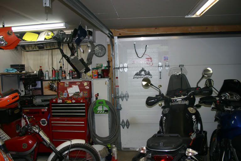 Garage02.jpg