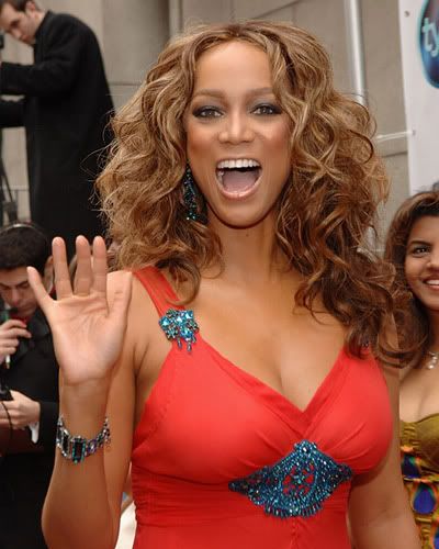 celebrity Tyra Banks curly blonde  long haircuts