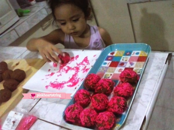kids help kitchen