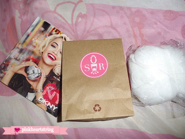 Pond's Flawless White Dewy Rose Whitening Soft Gel Pond's Flawless White Dewy Rose Whitening Soft Gel