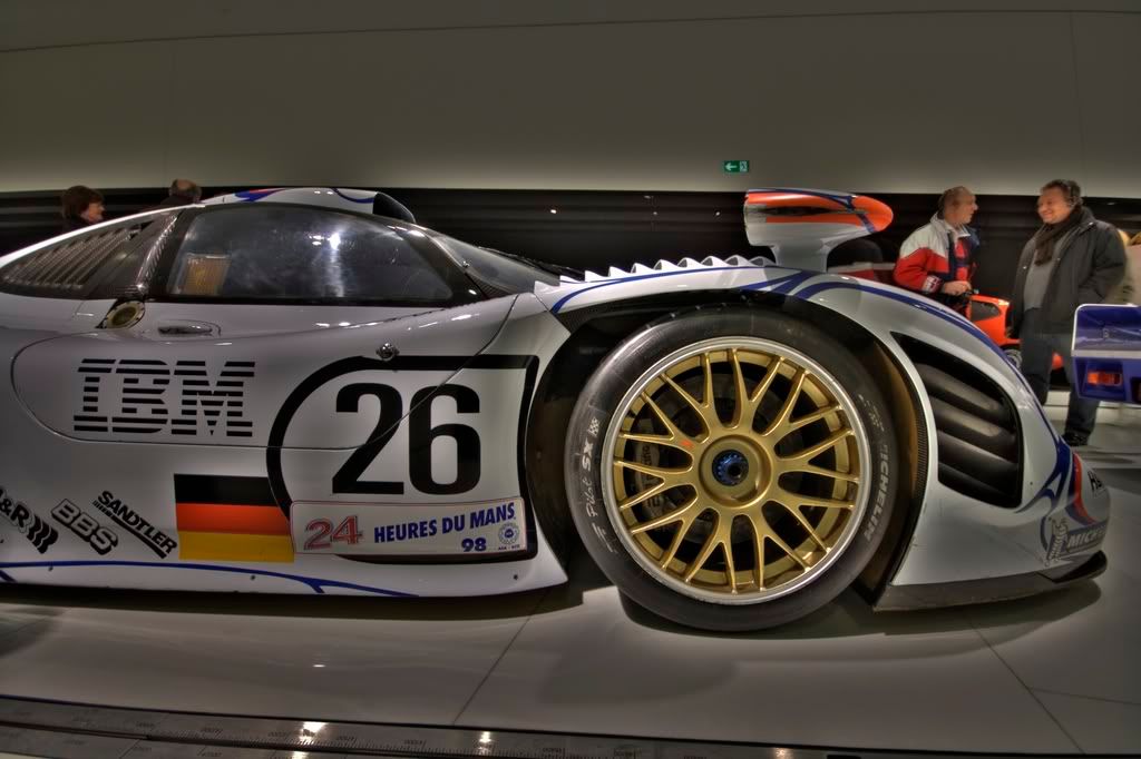 IMAGE: http://i273.photobucket.com/albums/jj227/danielwrx/porka/IMG_1408_10_09HDR.jpg