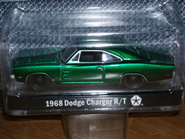 p4240007 Ottomotif Screen Dodge Charge Green Car