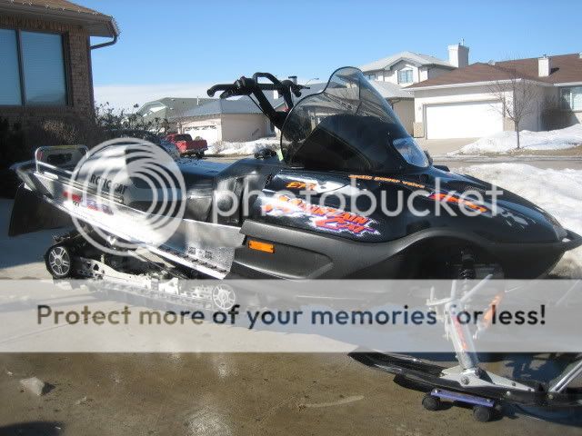 02 Mountain Cat 800 EFI LE Regina Sk Cda | SnoWest Forums